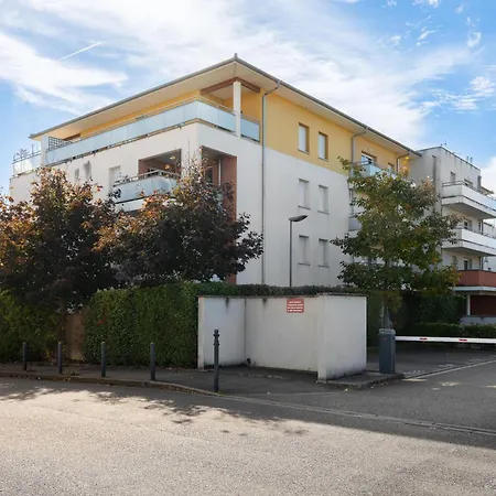 O Cocon Paisible - Wifi, Calme, Smart Tv, Parking - A 2min Du Campus Tbs Appartamento