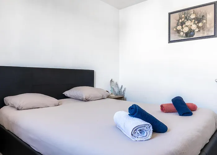 Apartamento O Cocon Paisible - Wifi, Calme, Smart Tv, Parking - A 2min Du Campus Tbs *